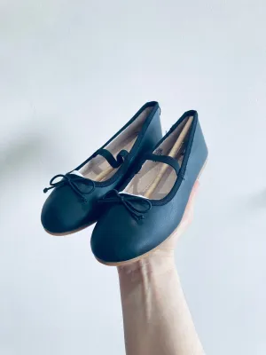 Ballet Flats // 1 Kid