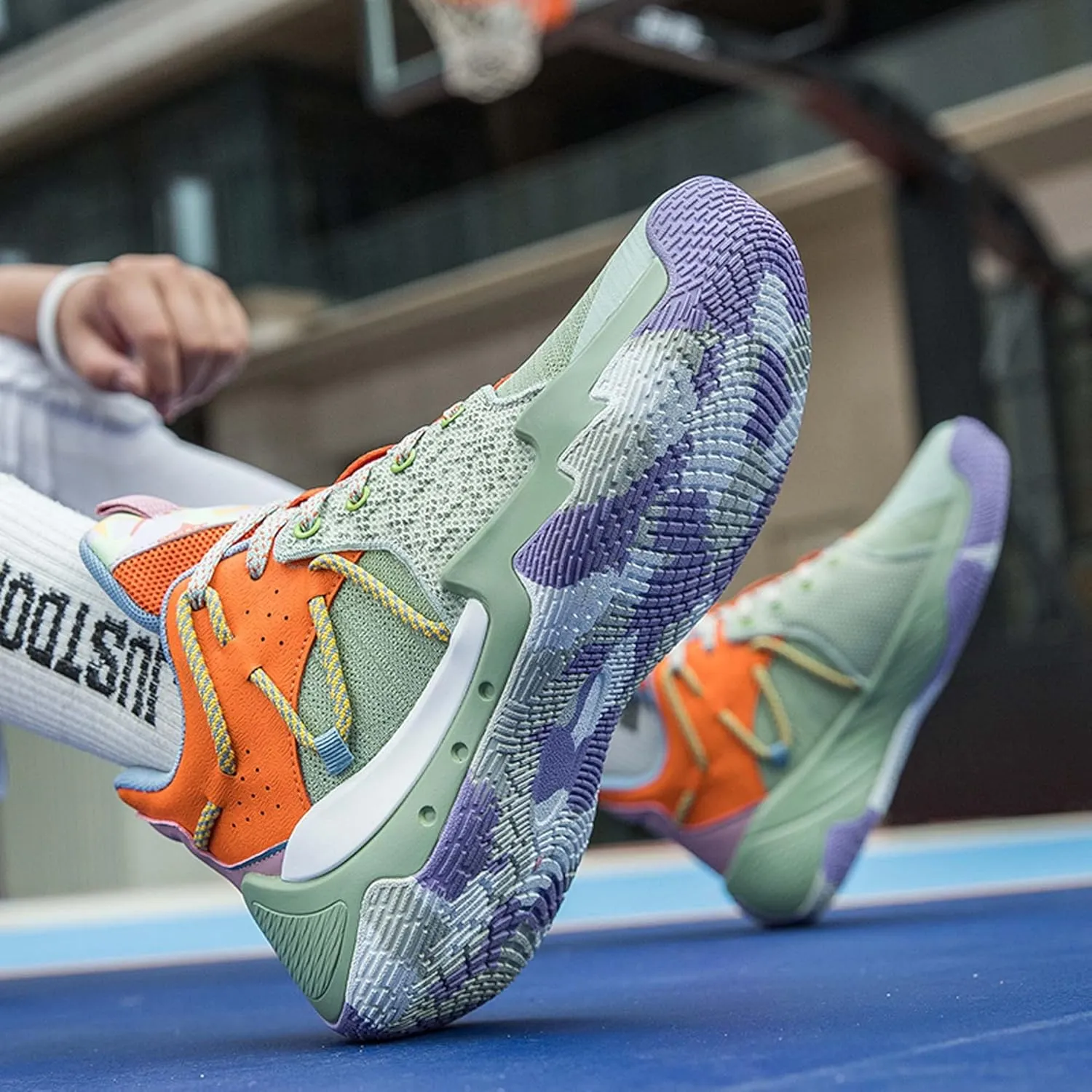 Basketball Shoes Men Summer New Professional Combat Sneakers Men's Shoes Students Breathable high top Sneakers