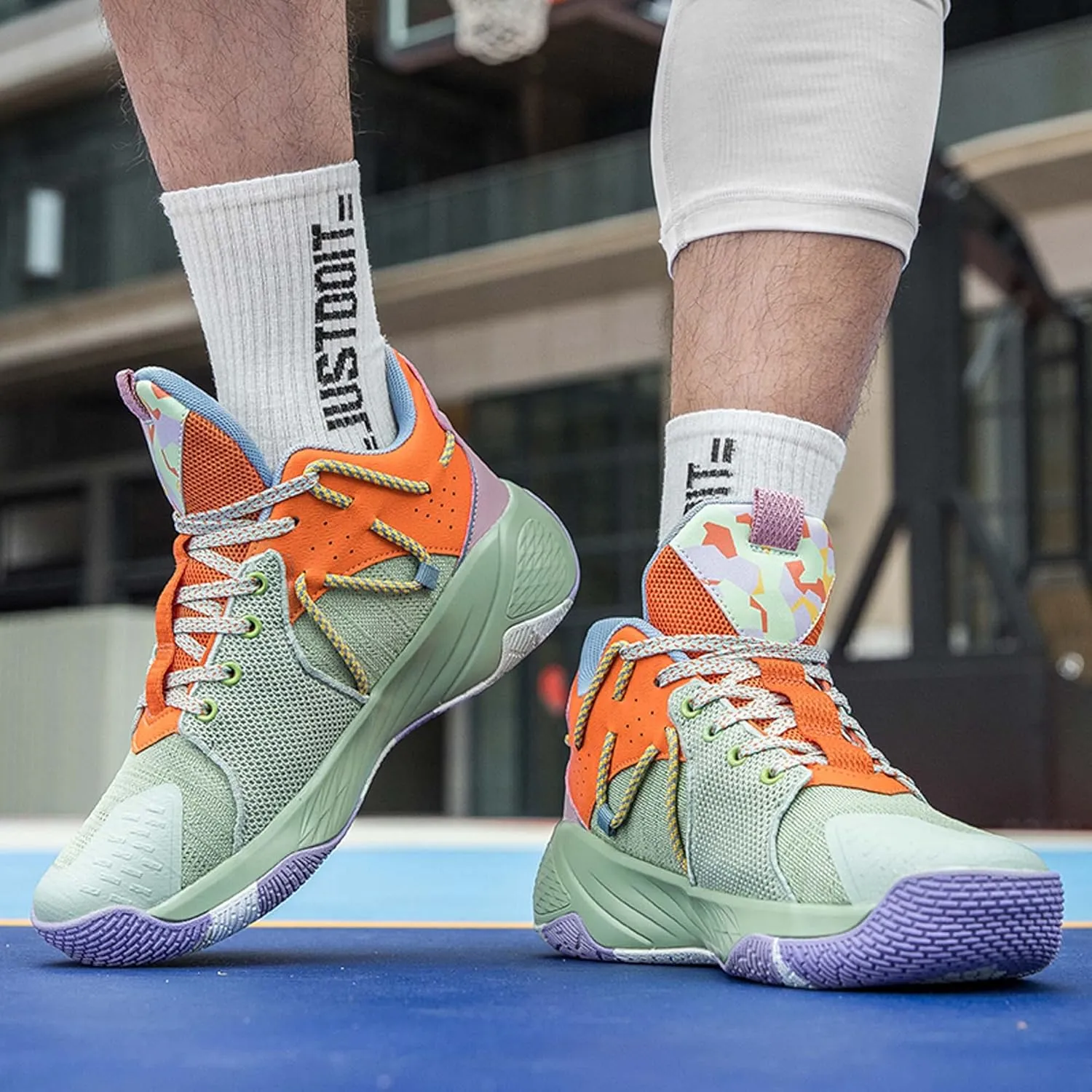 Basketball Shoes Men Summer New Professional Combat Sneakers Men's Shoes Students Breathable high top Sneakers
