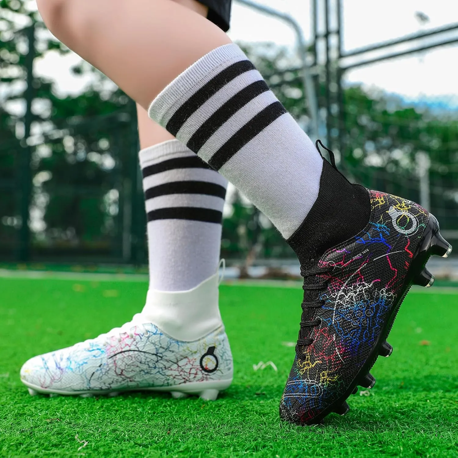 Boys' Soccer Shoes Kids Firm Ground Soccer Cleats Girls Athletic Sneakers Outdoor Turf Football Shoes for Little/Big Kid