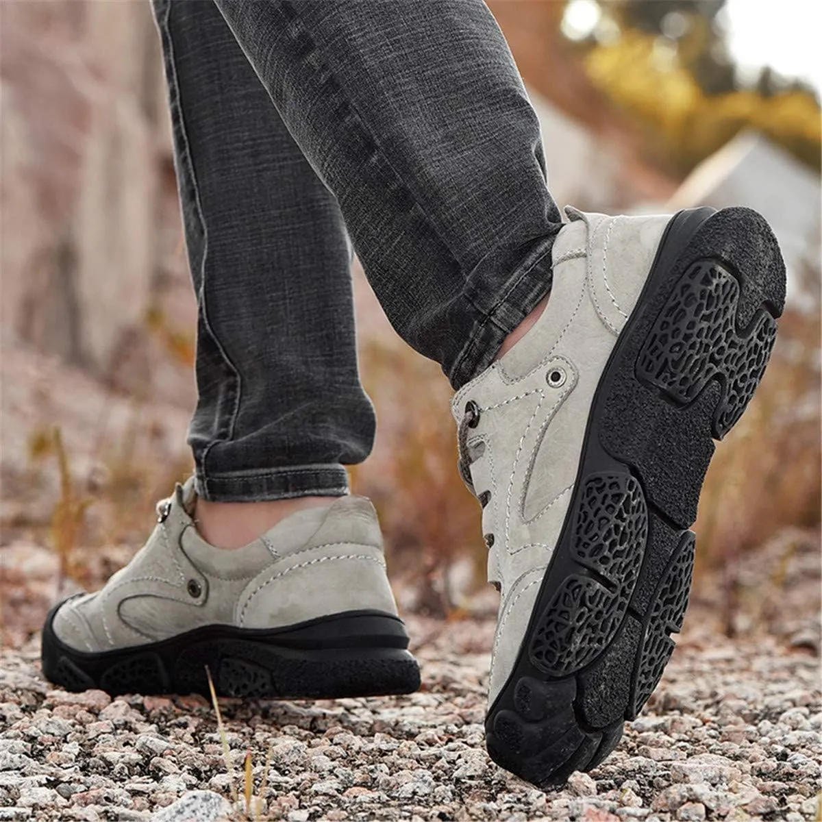 ChicWind Men's Hand Stitching Breathable Hiking Shoes Casual Lace-Up Outdoor Trekking Sneakers