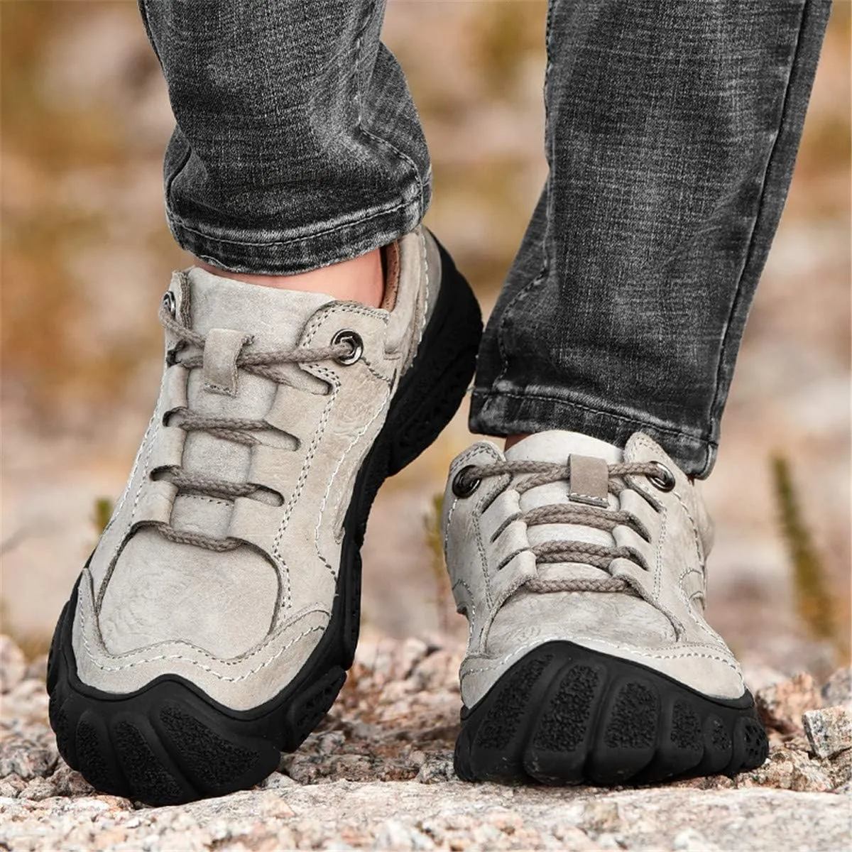 ChicWind Men's Hand Stitching Breathable Hiking Shoes Casual Lace-Up Outdoor Trekking Sneakers