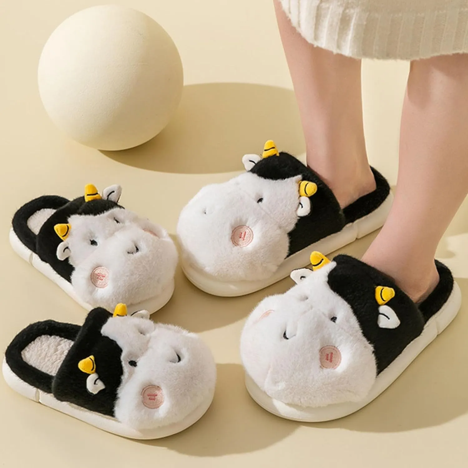 Cow Slippers for Kids Cartoon House Slippers Fuzzy Fluffy Cute Animal Slides Warm Soft Plush Lined Shoes
