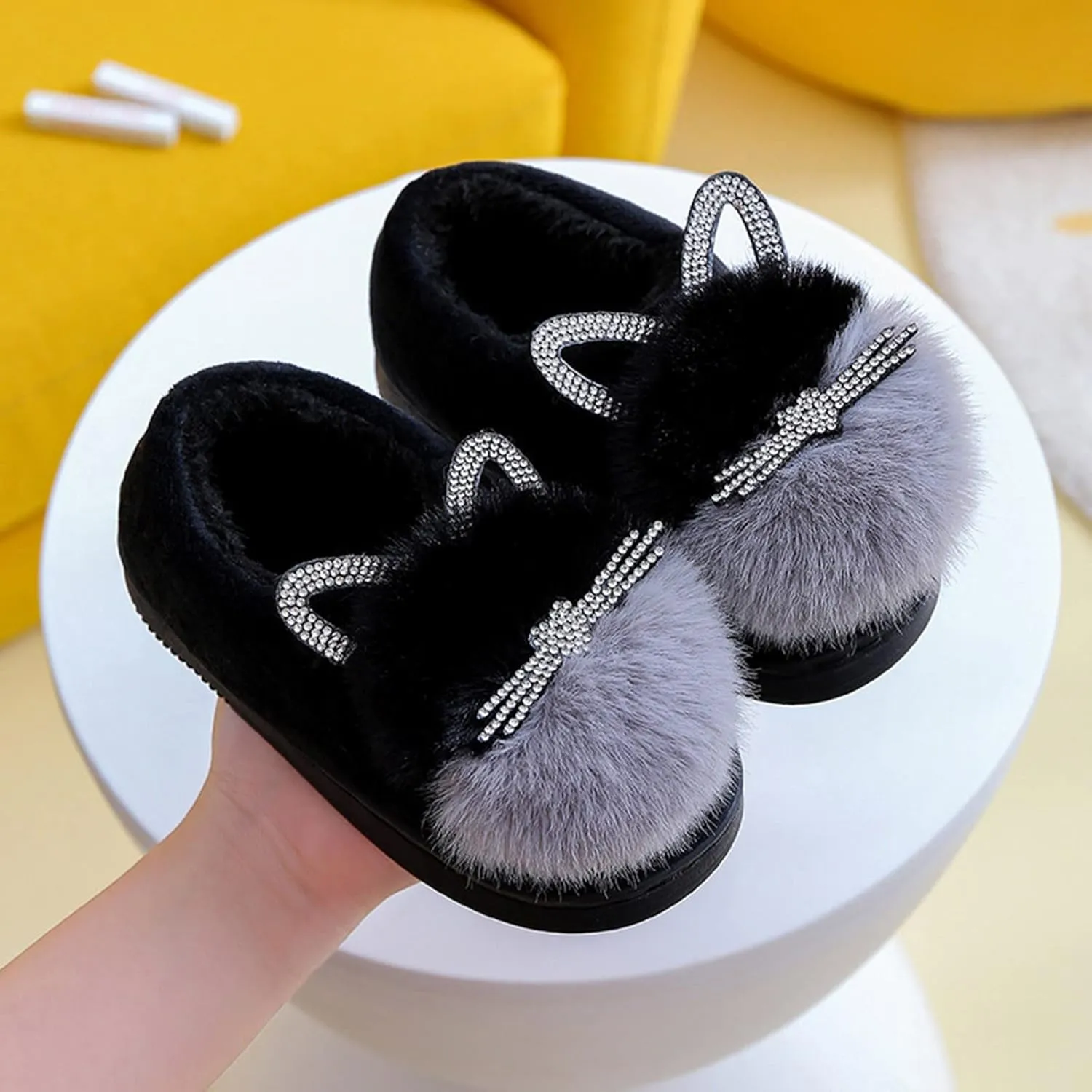 Girls Boys Home Slippers Warm Dinosaur Comfy Fuzzy House Slippers for Toddler Plush Lined Winter Indoor Shoes (Black, 7-8 Years)