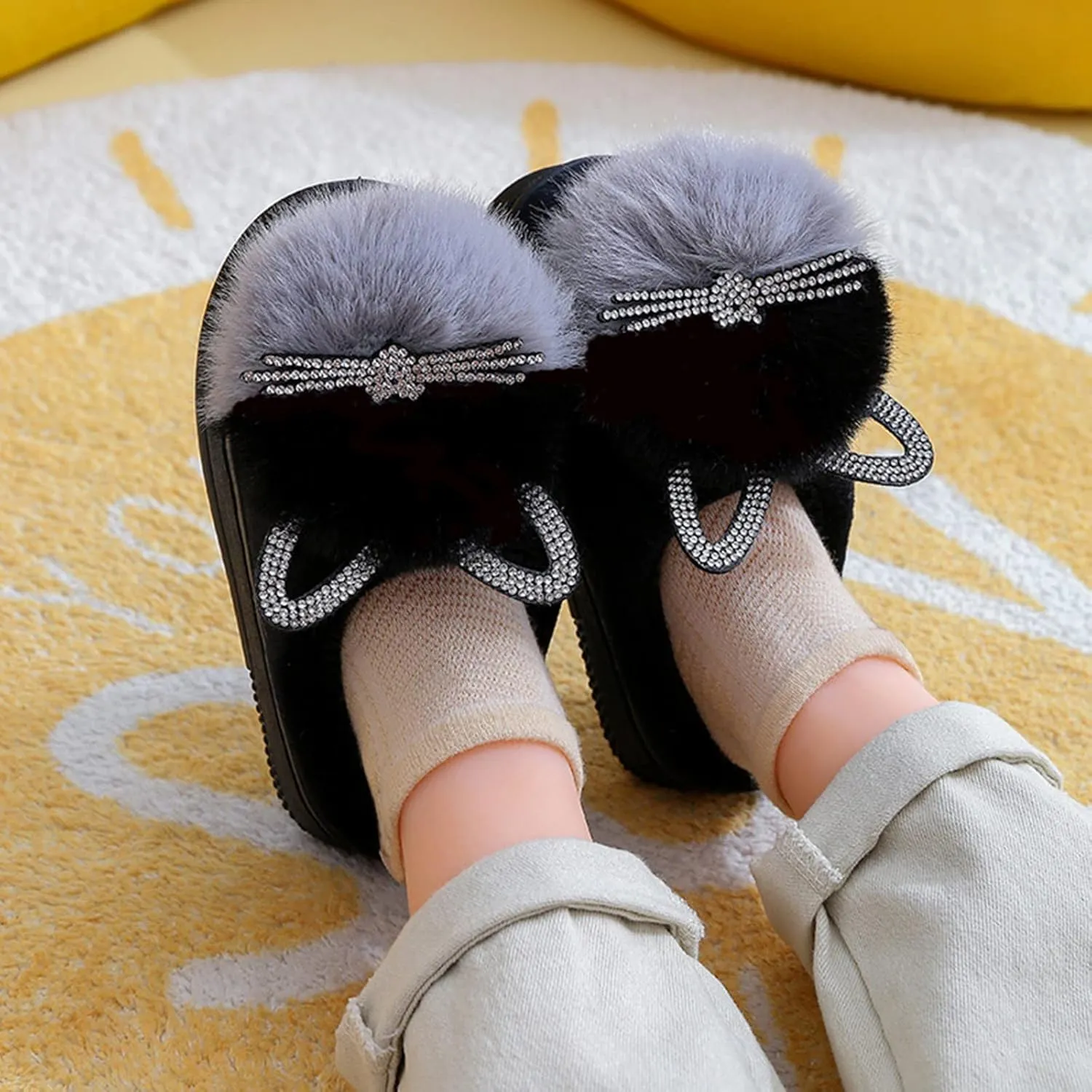 Girls Boys Home Slippers Warm Dinosaur Comfy Fuzzy House Slippers for Toddler Plush Lined Winter Indoor Shoes (Black, 7-8 Years)