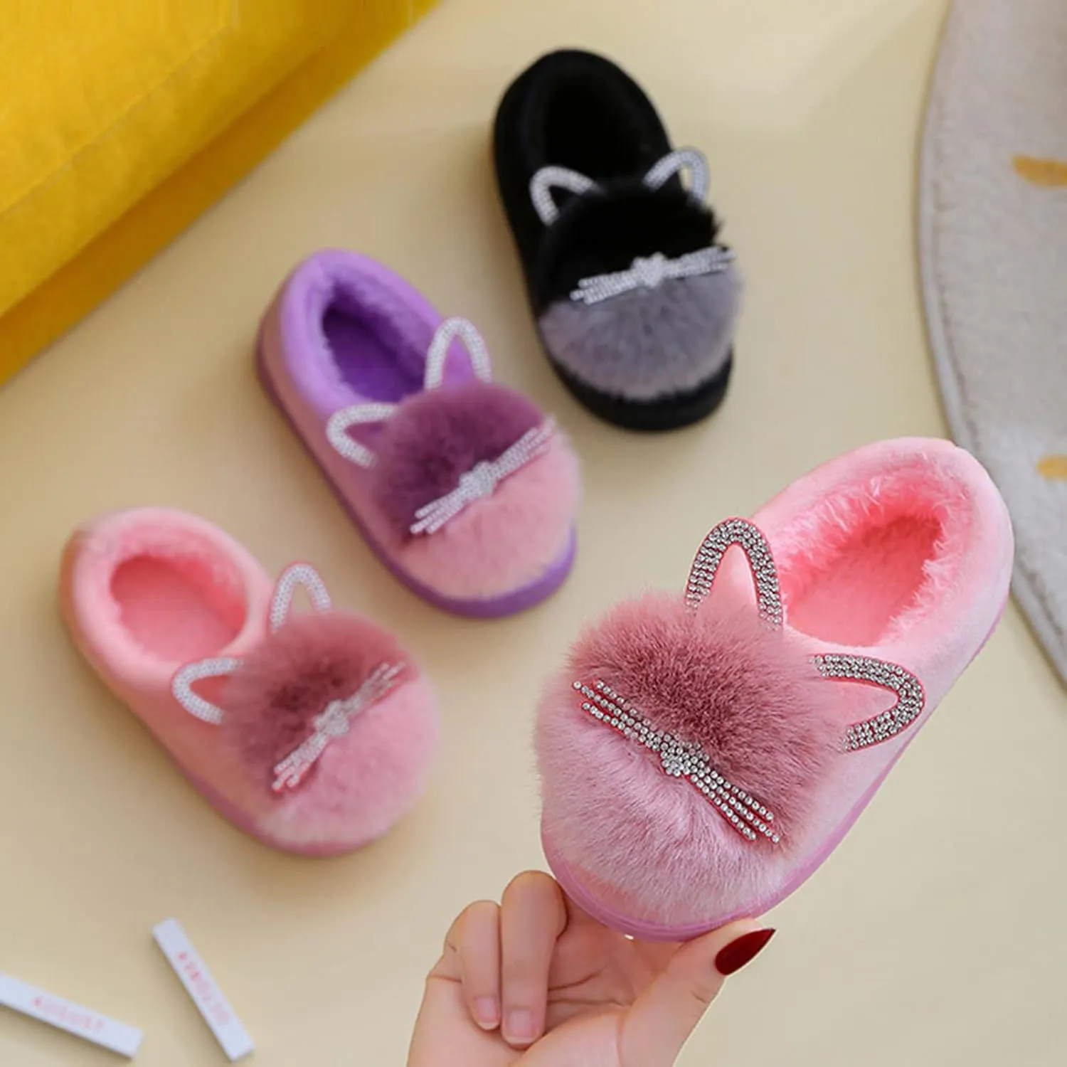 Girls Boys Home Slippers Warm Dinosaur Comfy Fuzzy House Slippers for Toddler Plush Lined Winter Indoor Shoes (Black, 7-8 Years)