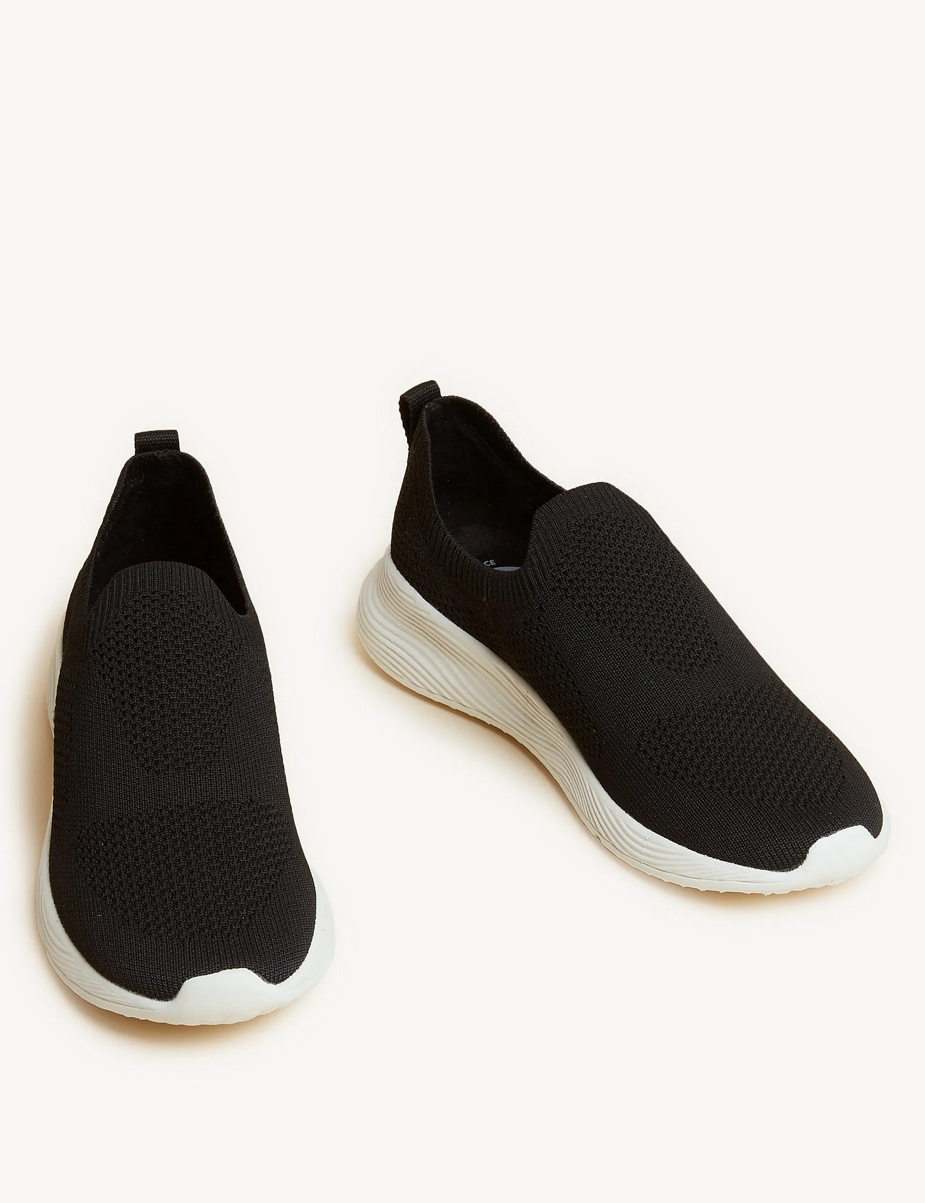 Goodmove Knitted Slip-On Sneakers, Black