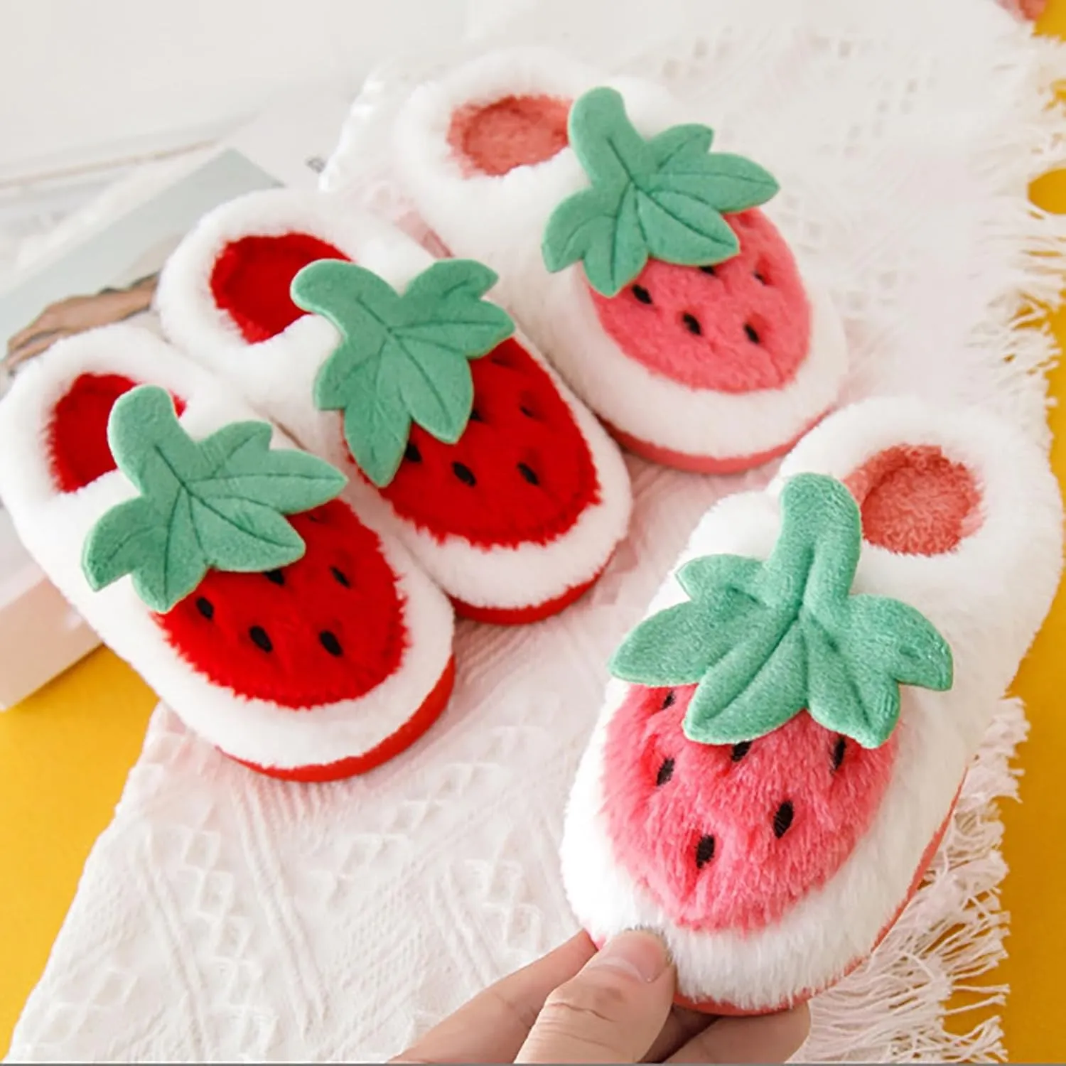 Kids Cute Strawberry ??ushroom Slippers Soft Bottom Comfort Slippers Fleece Plush Warm Cozy Outdoor Tween Shoes