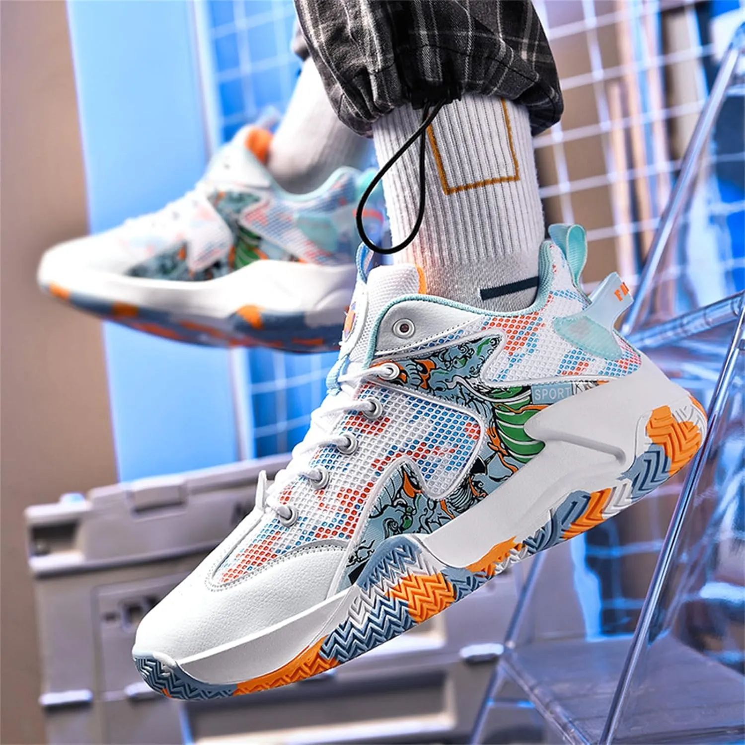 Men's Breathable Mesh Lace Up Basketball Shoes Fashion High-Top Non-Slip Sneakers Casual Gym Sports Tennis Jogging Shoes