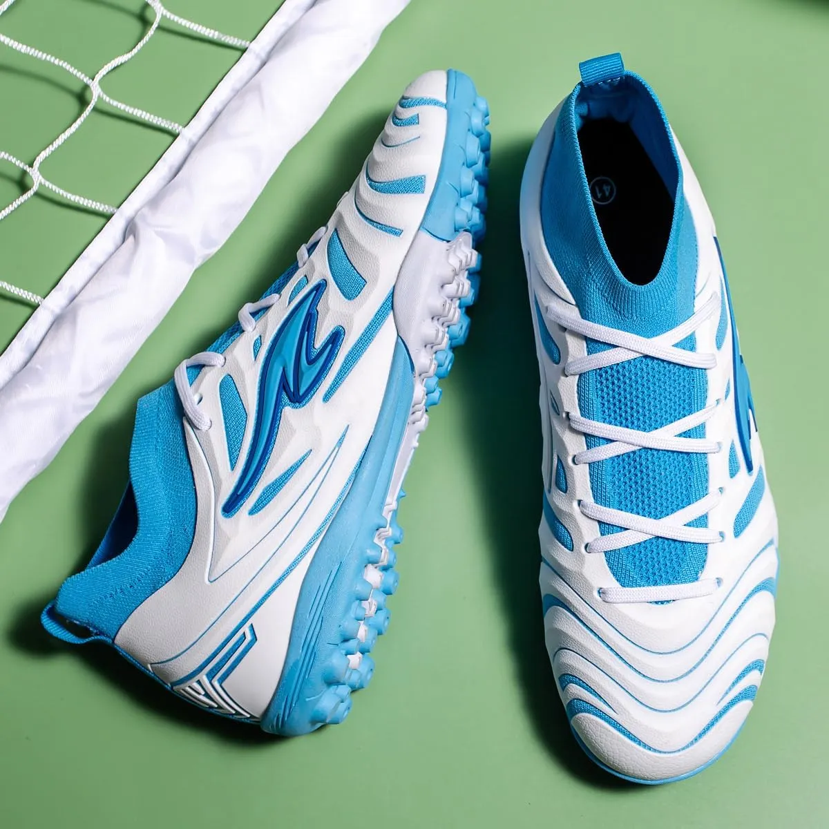 Professional Men's Indoor and Outdoor Sports Training Football Shoes, Lightweight, Breathable, Anti Slip Cleat Shoes