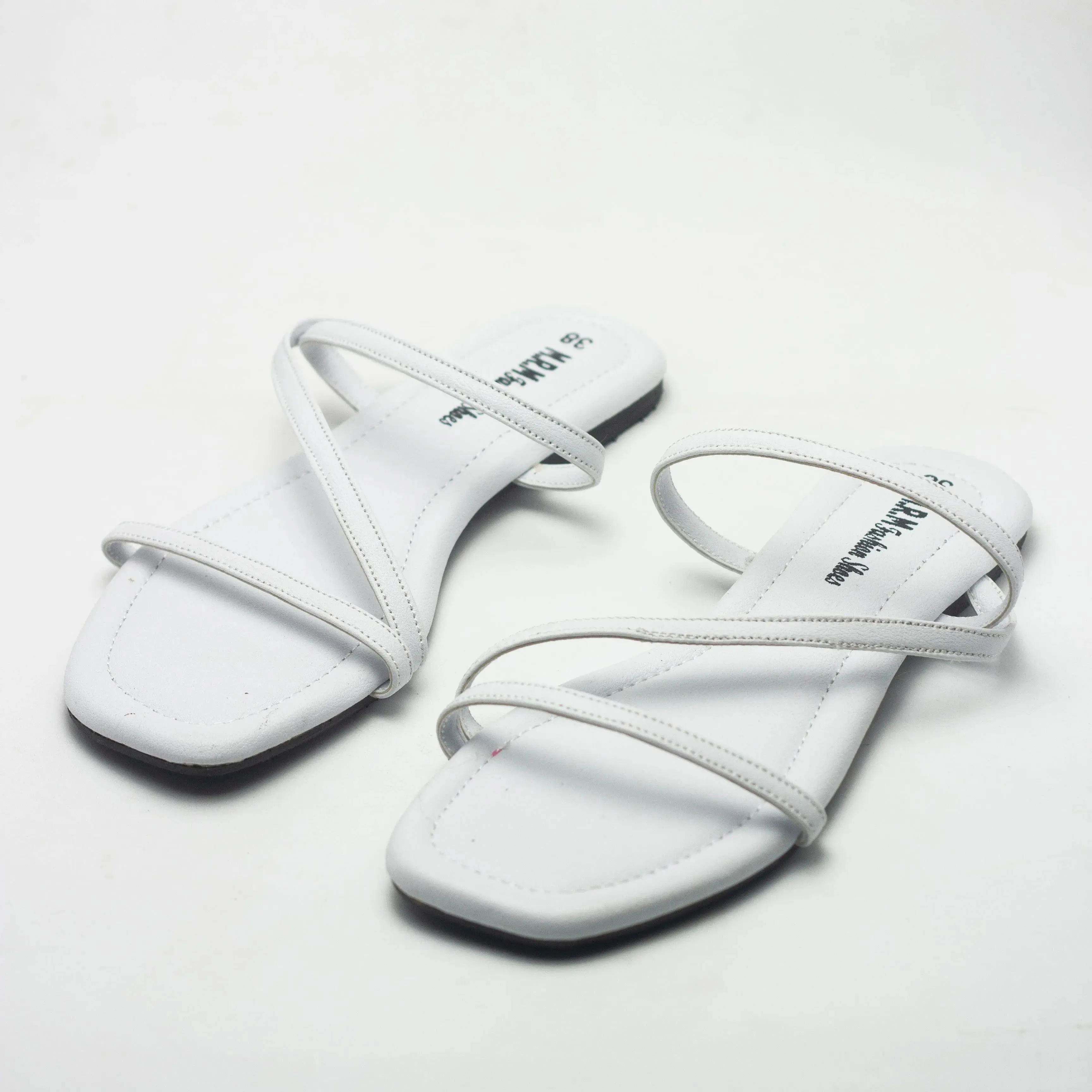 Shop the Latest Collection of Flat Sandals for Women