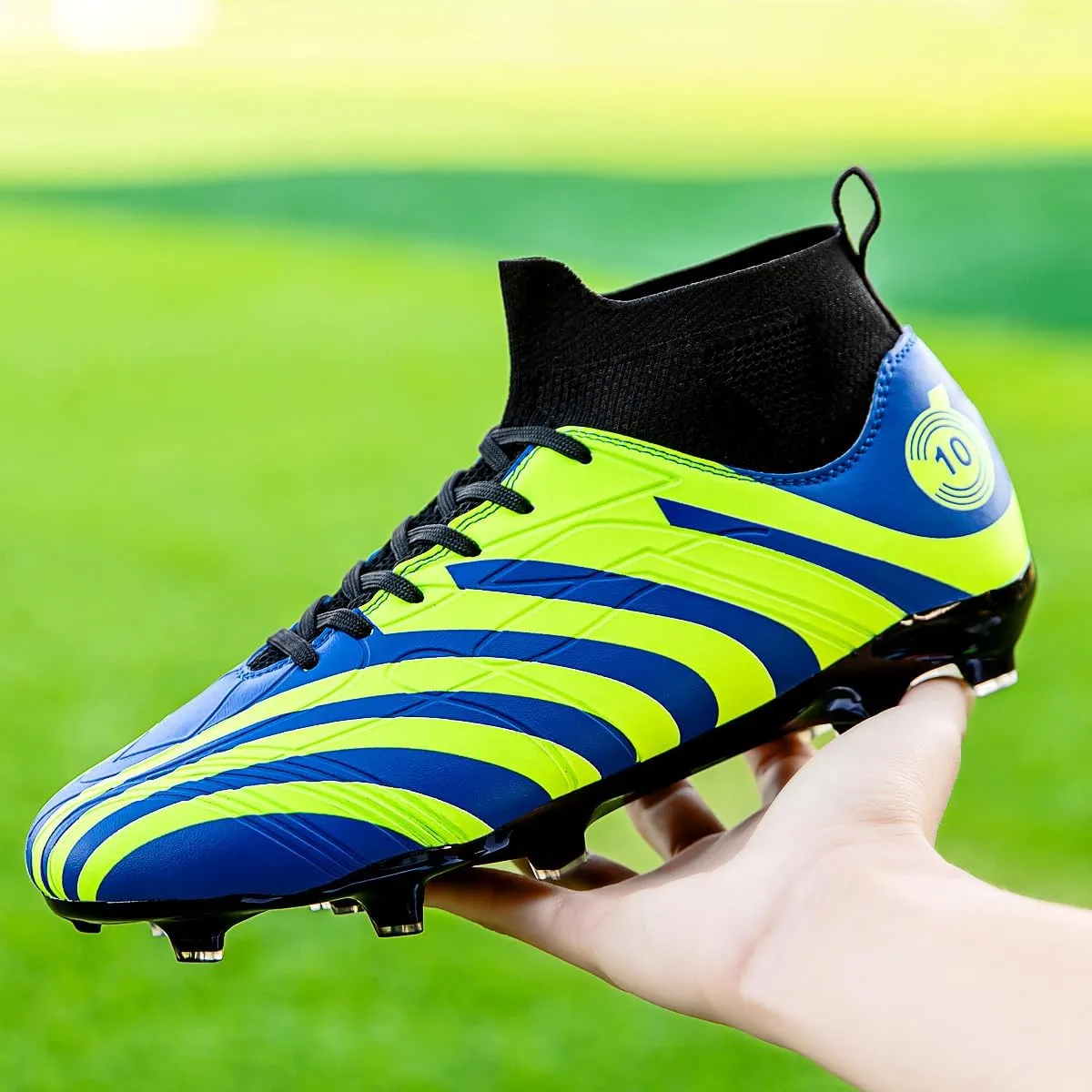 Women's Outdoor Indoor Professional Fashion Training Sports Football Shoes Lightweight, Breathable, Comfortable Cleat Shoes